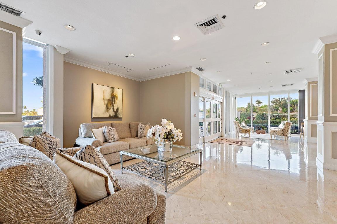 WATER GLADES CONDO - Residential