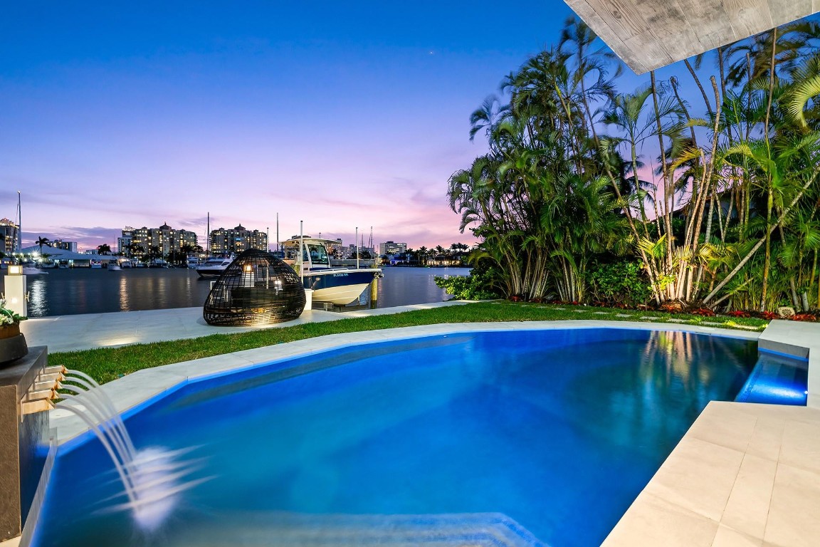 Coral Ridge - Residential