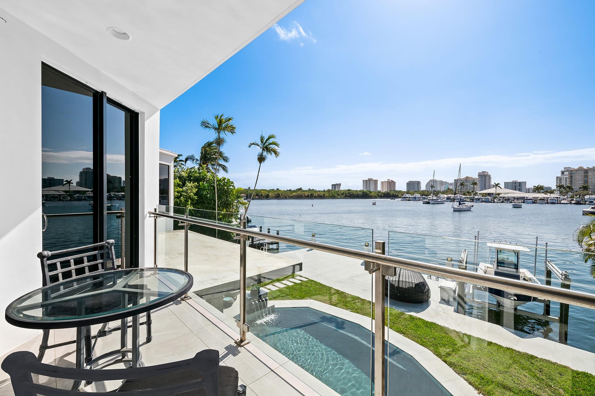 Coral Ridge - Residential