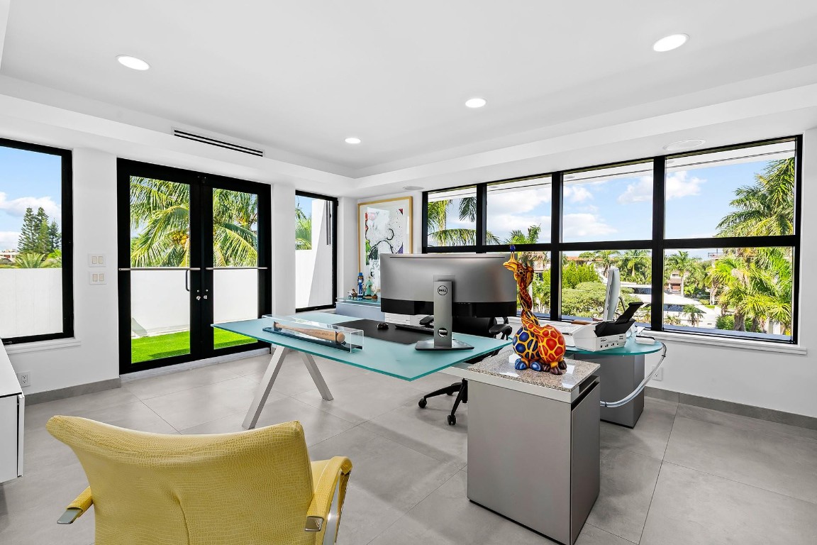 Coral Ridge - Residential