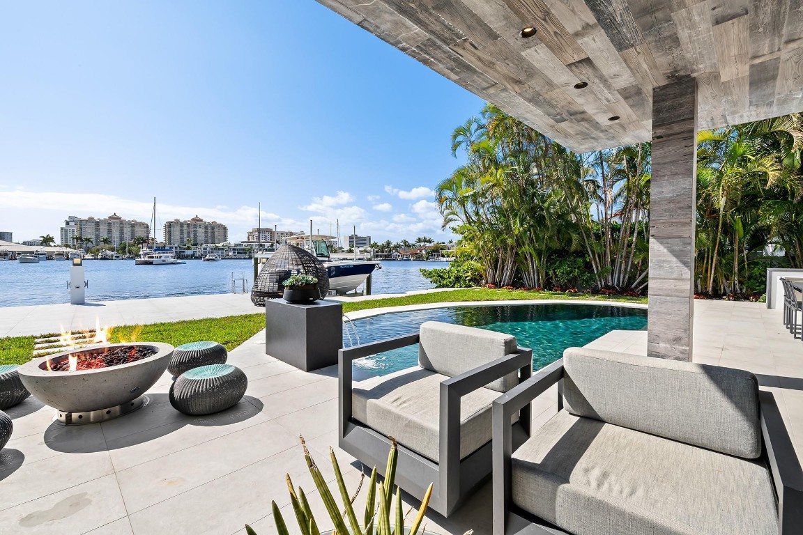 Coral Ridge - Residential