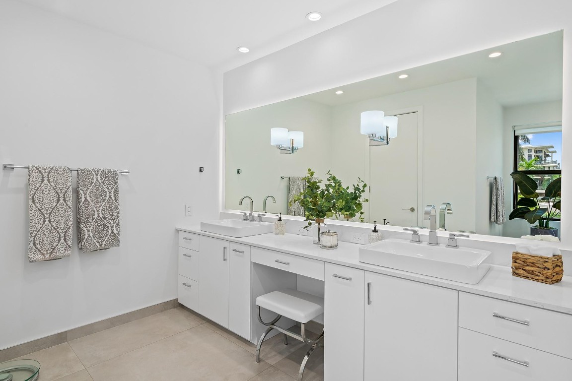 Coral Ridge - Residential