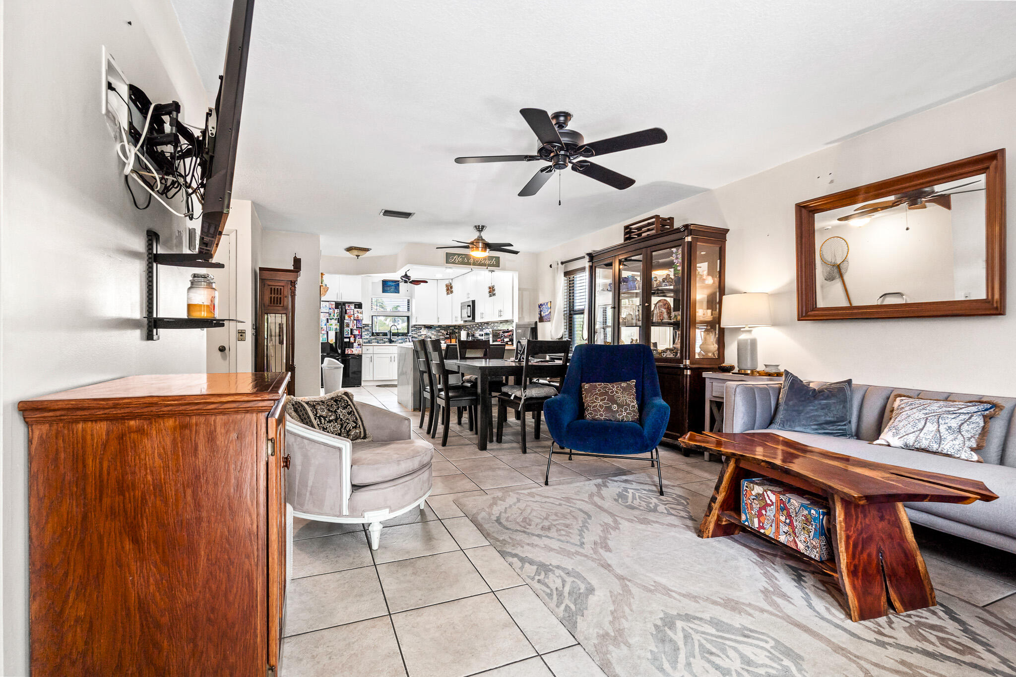 OCEAN VIEW CONDO - Residential