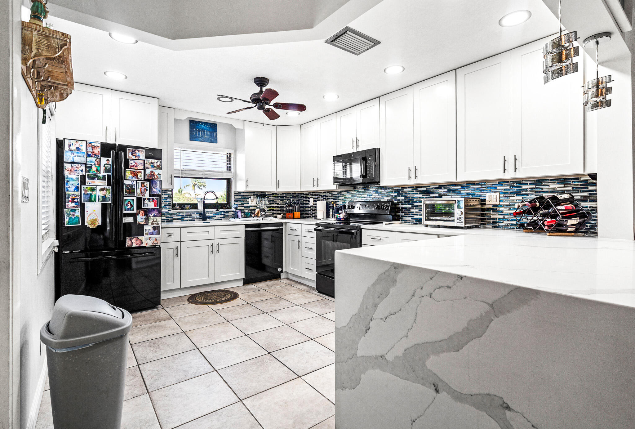 OCEAN VIEW CONDO - Residential