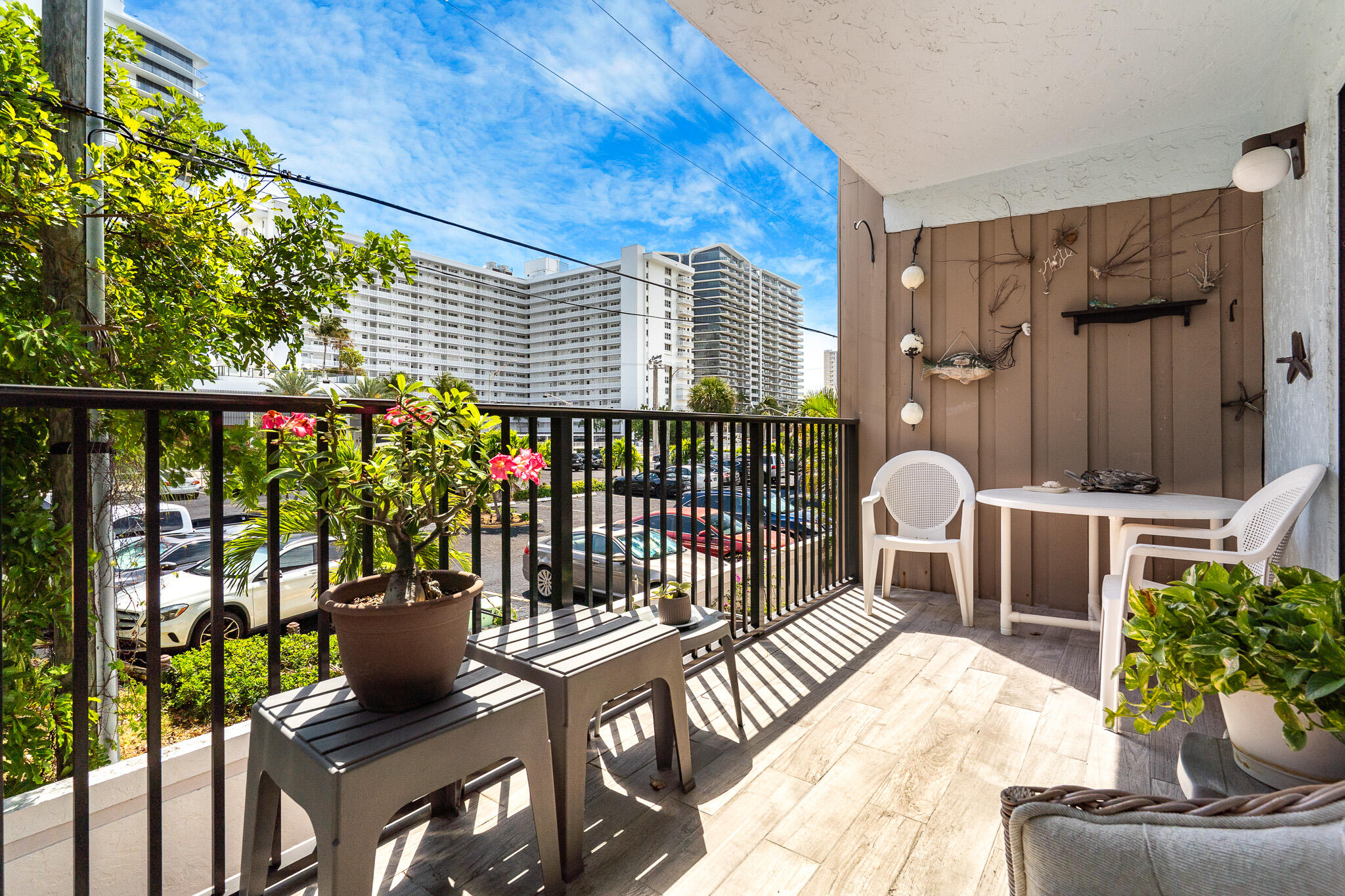 OCEAN VIEW CONDO - Residential