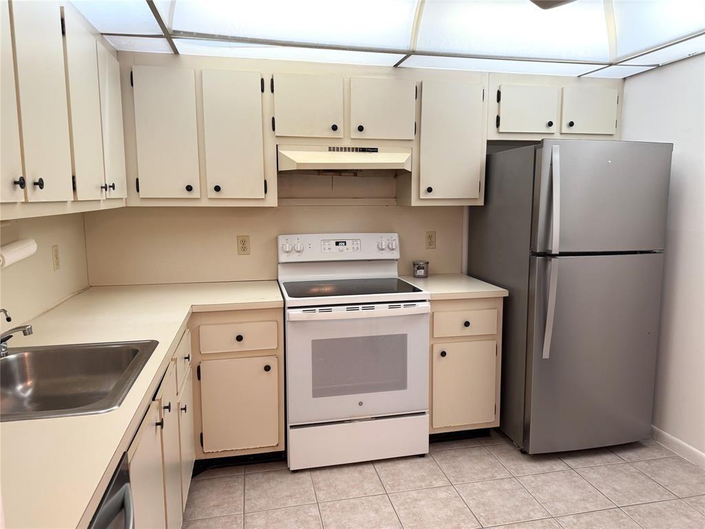 Bermuda Village B Condo - Residential Lease