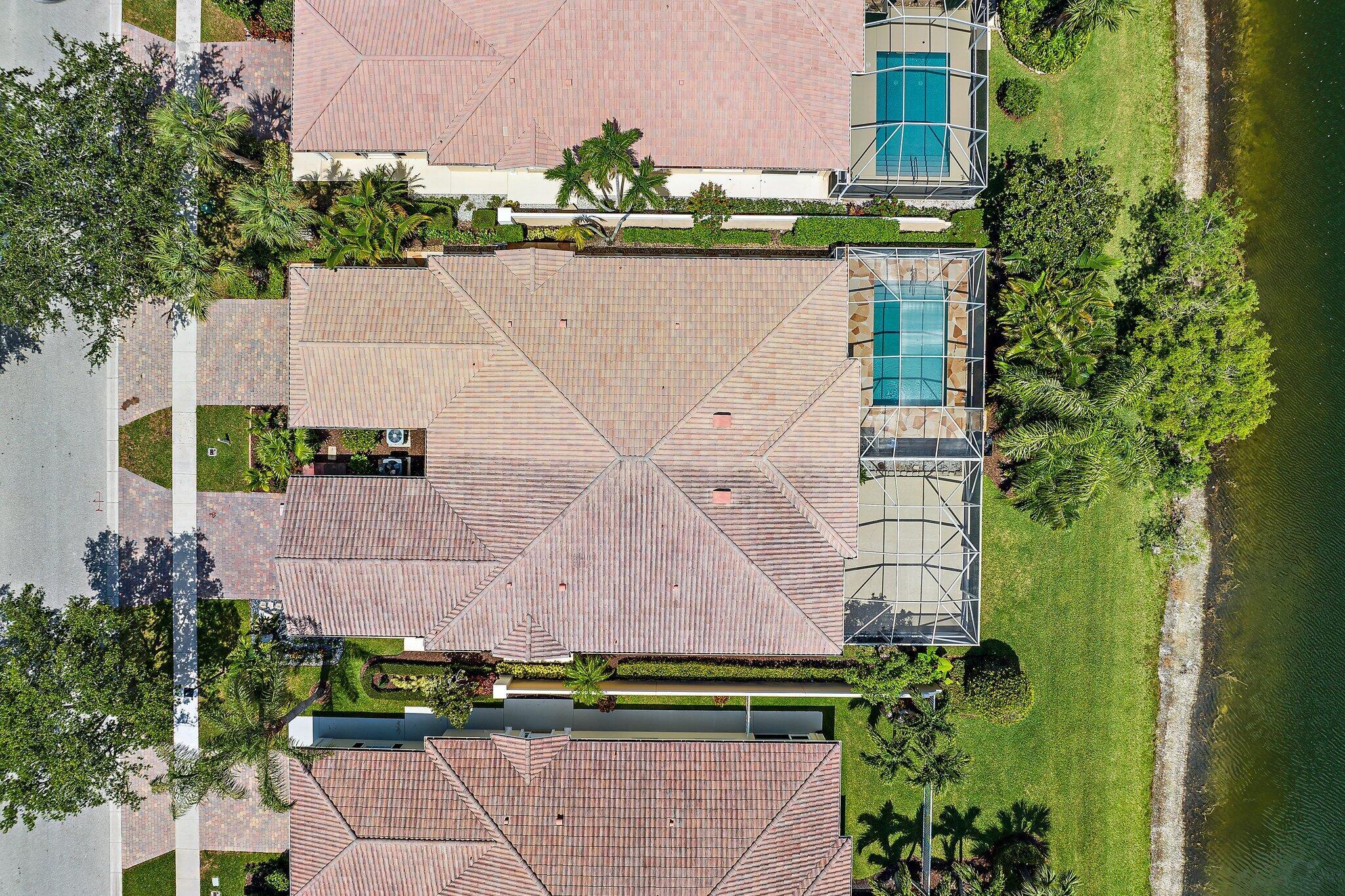 VILLAGEWALK OF WELLINGTON 4 - Residential