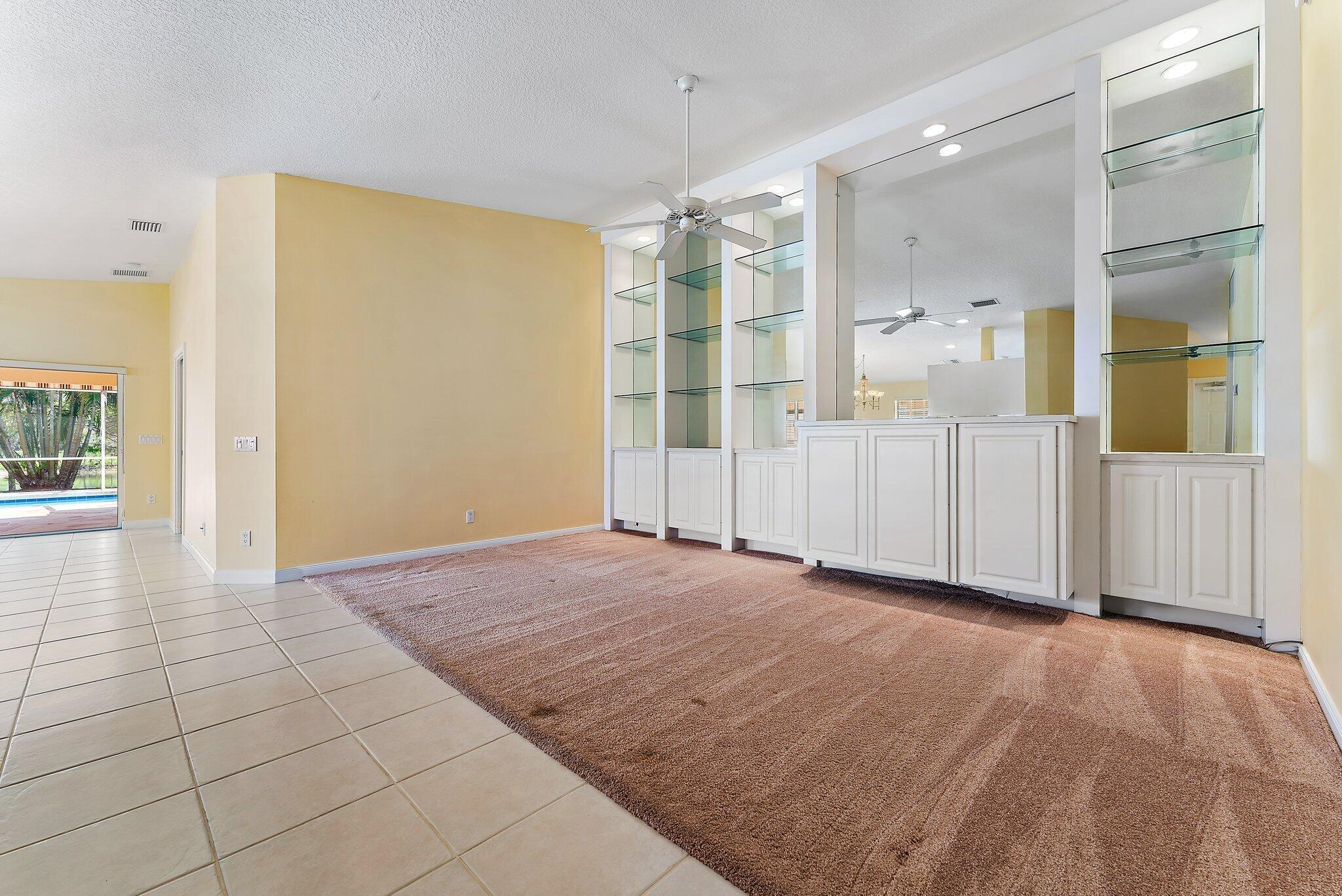 VILLAGEWALK OF WELLINGTON 4 - Residential