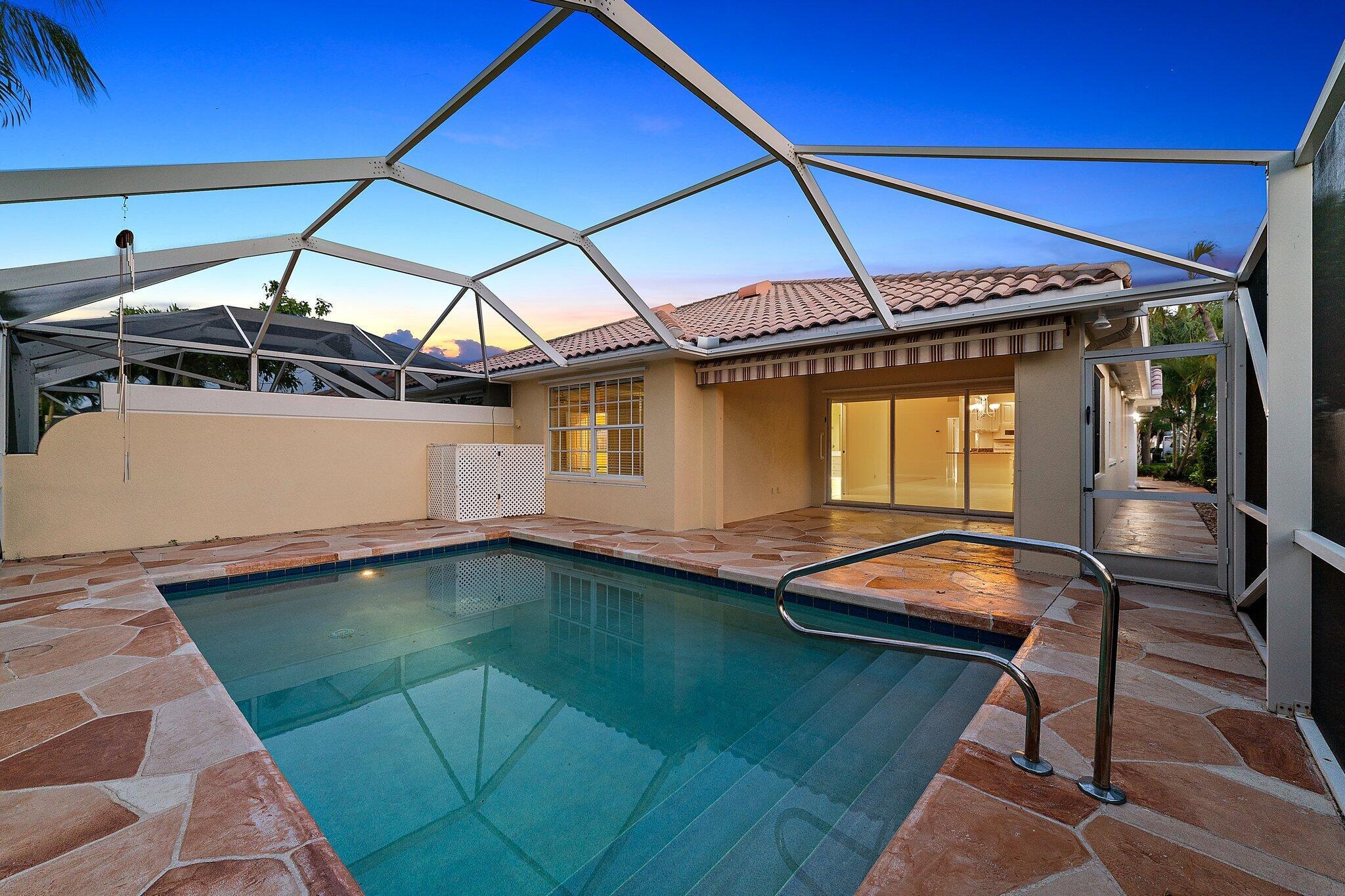 VILLAGEWALK OF WELLINGTON 4 - Residential