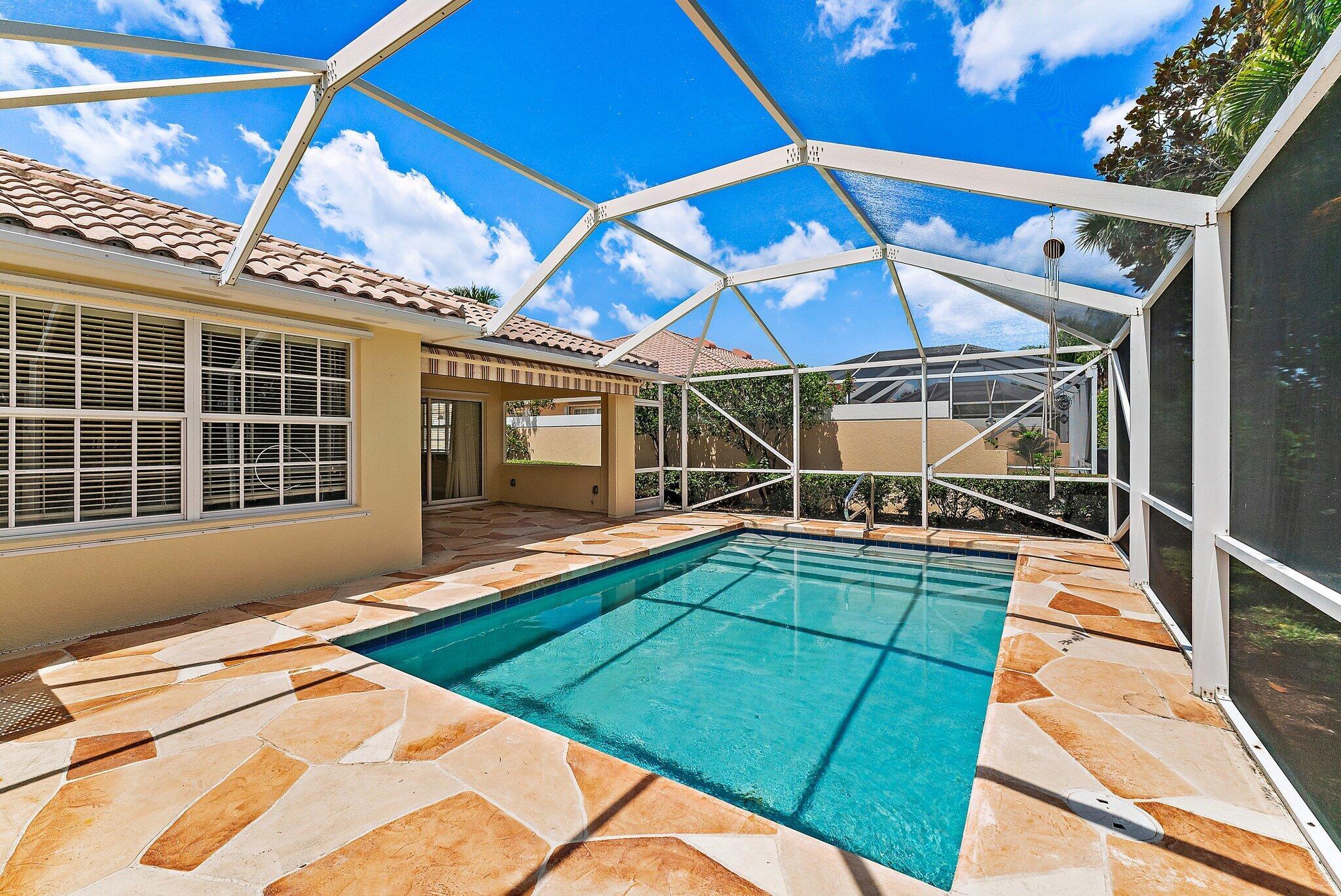 VILLAGEWALK OF WELLINGTON 4 - Residential