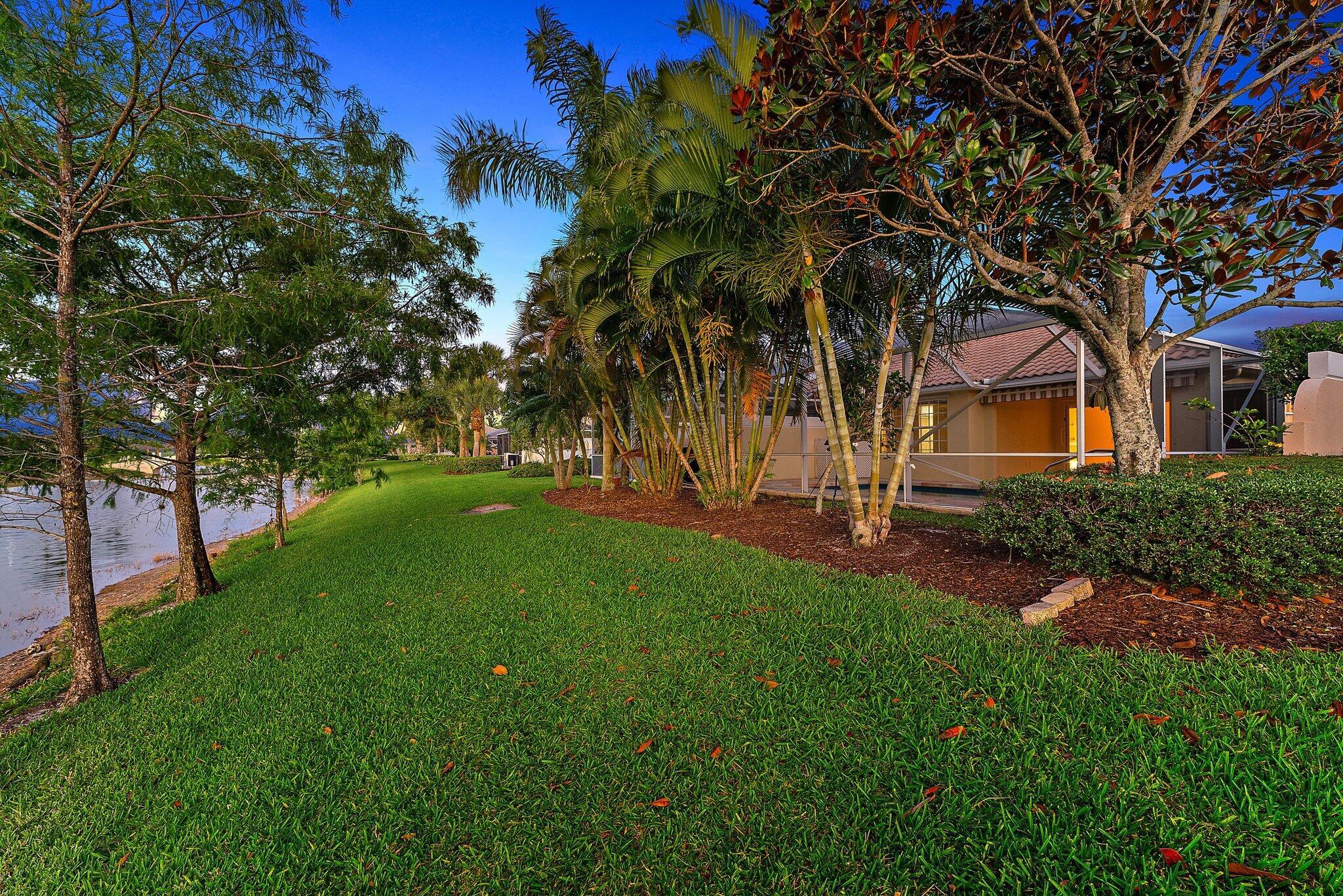 VILLAGEWALK OF WELLINGTON 4 - Residential