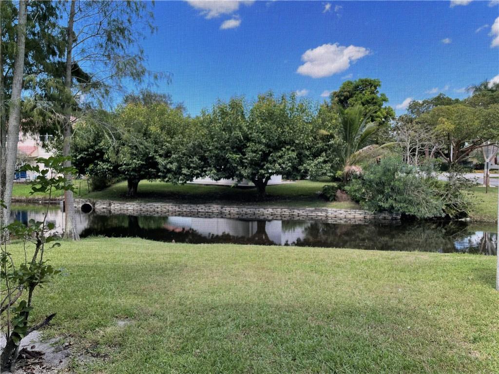 Quatraine At Jacaranda Ga - Residential Lease