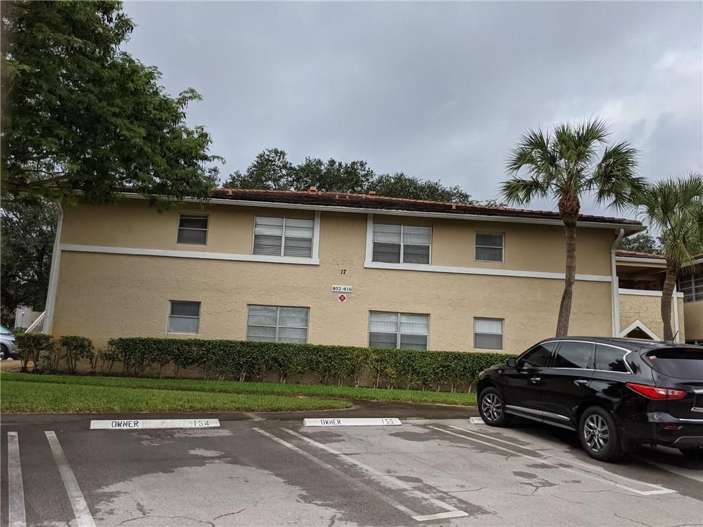 Photo of 802 Twin Lakes Dr #802, Coral Springs, FL 33071 (MLS # F10301638)