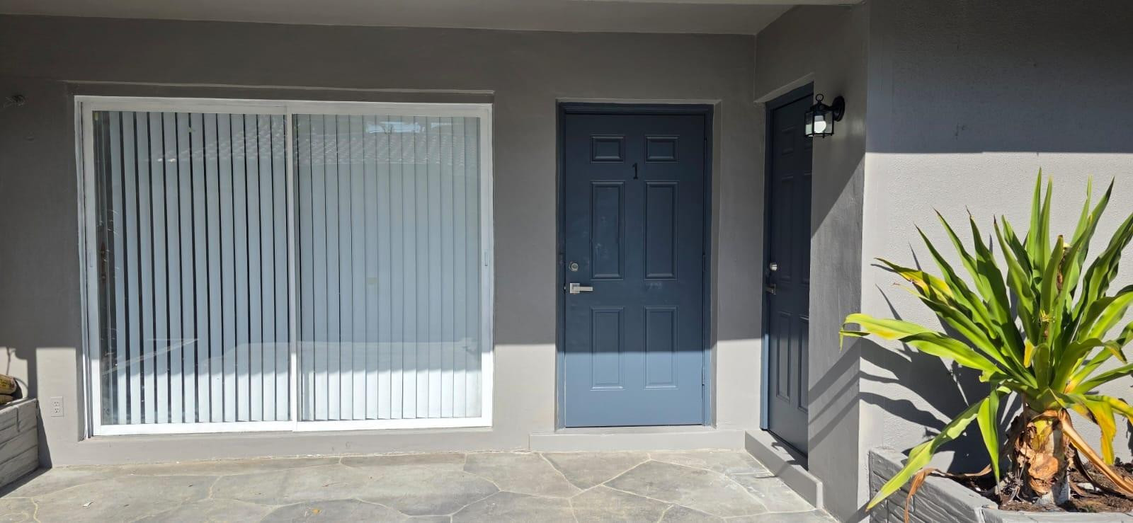 North Hollywood 4-1 B - Residential Lease