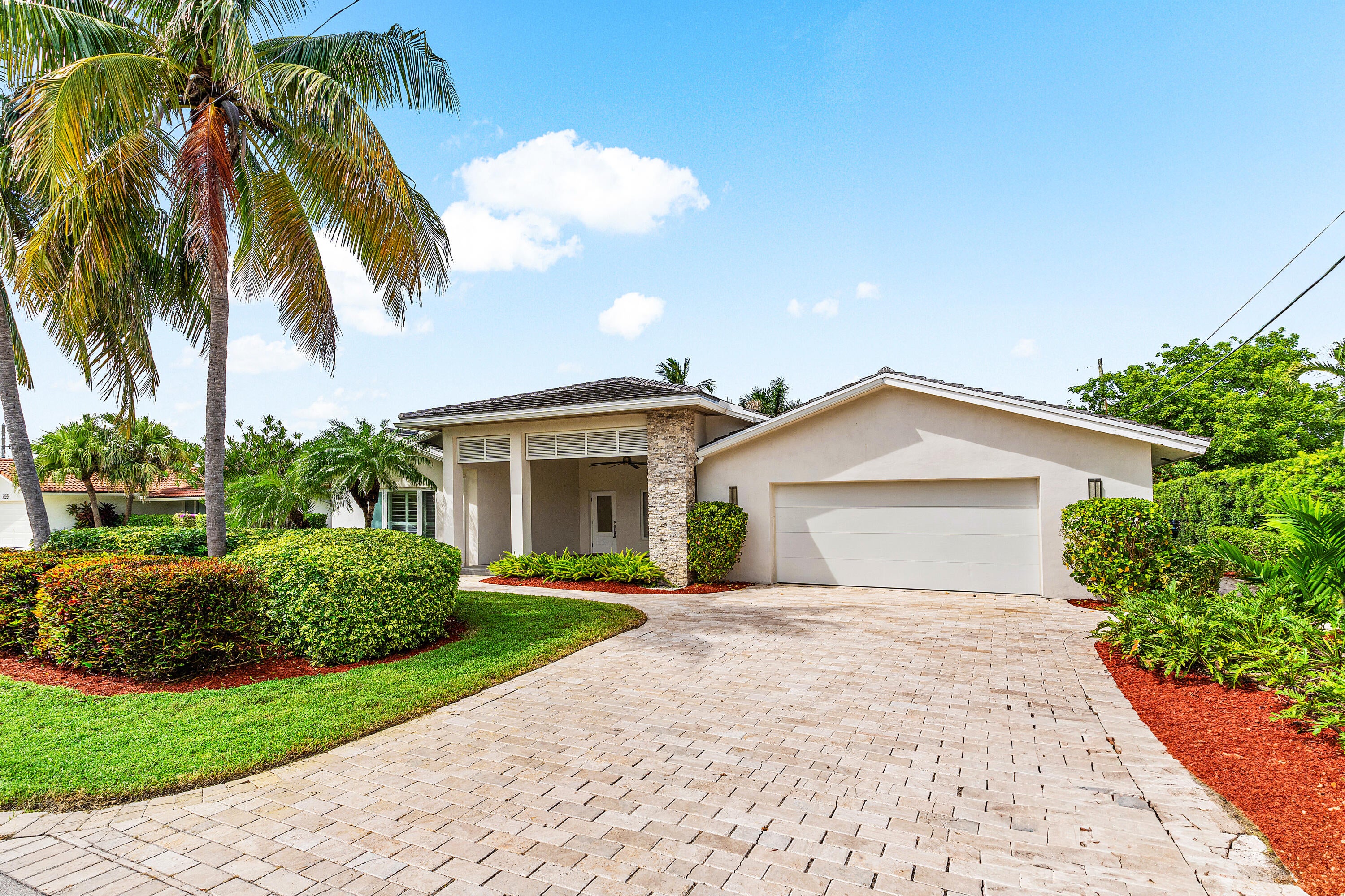 783 Valencia Drive