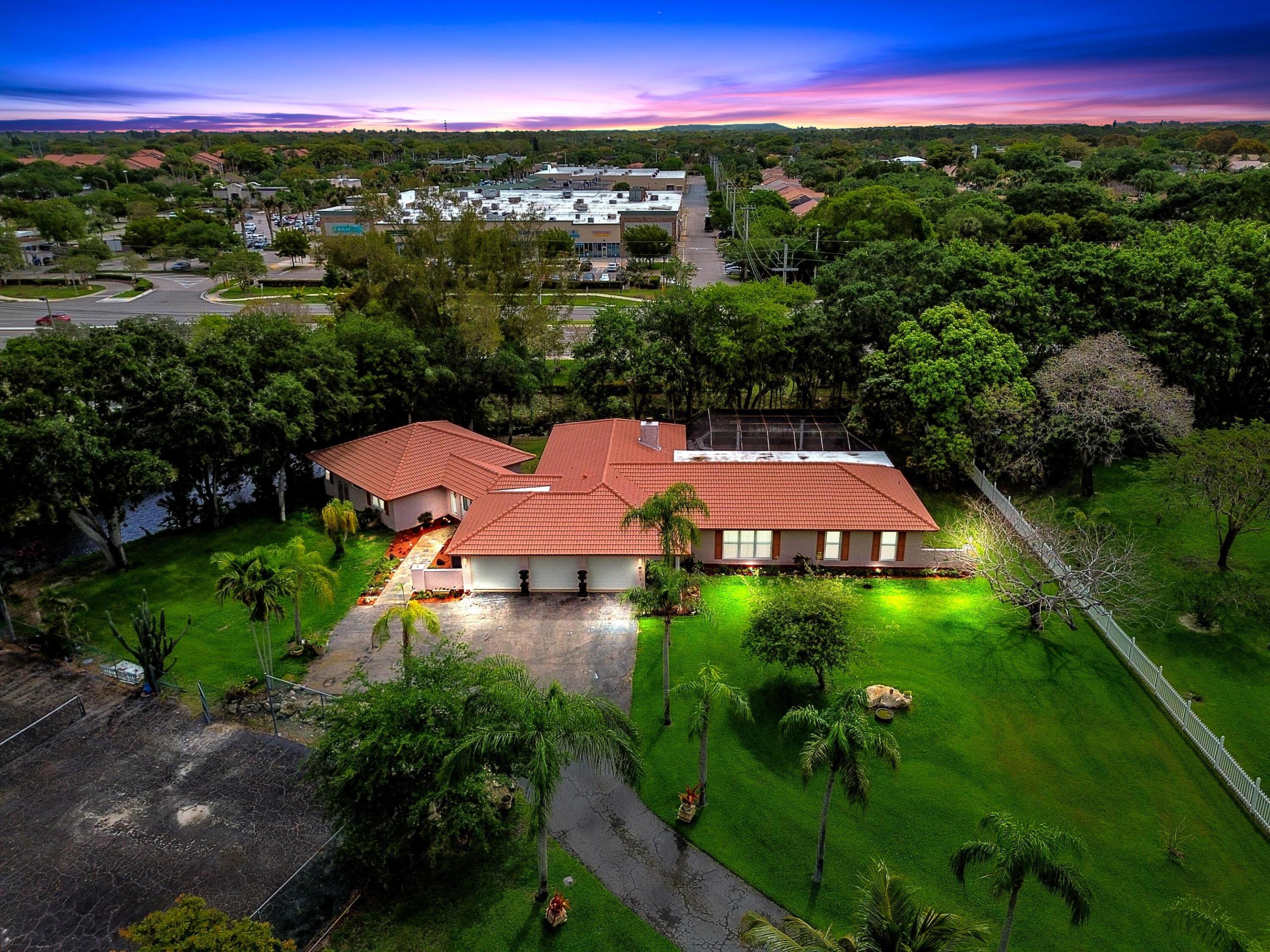 CORAL SPRINGS HILLS - Residential