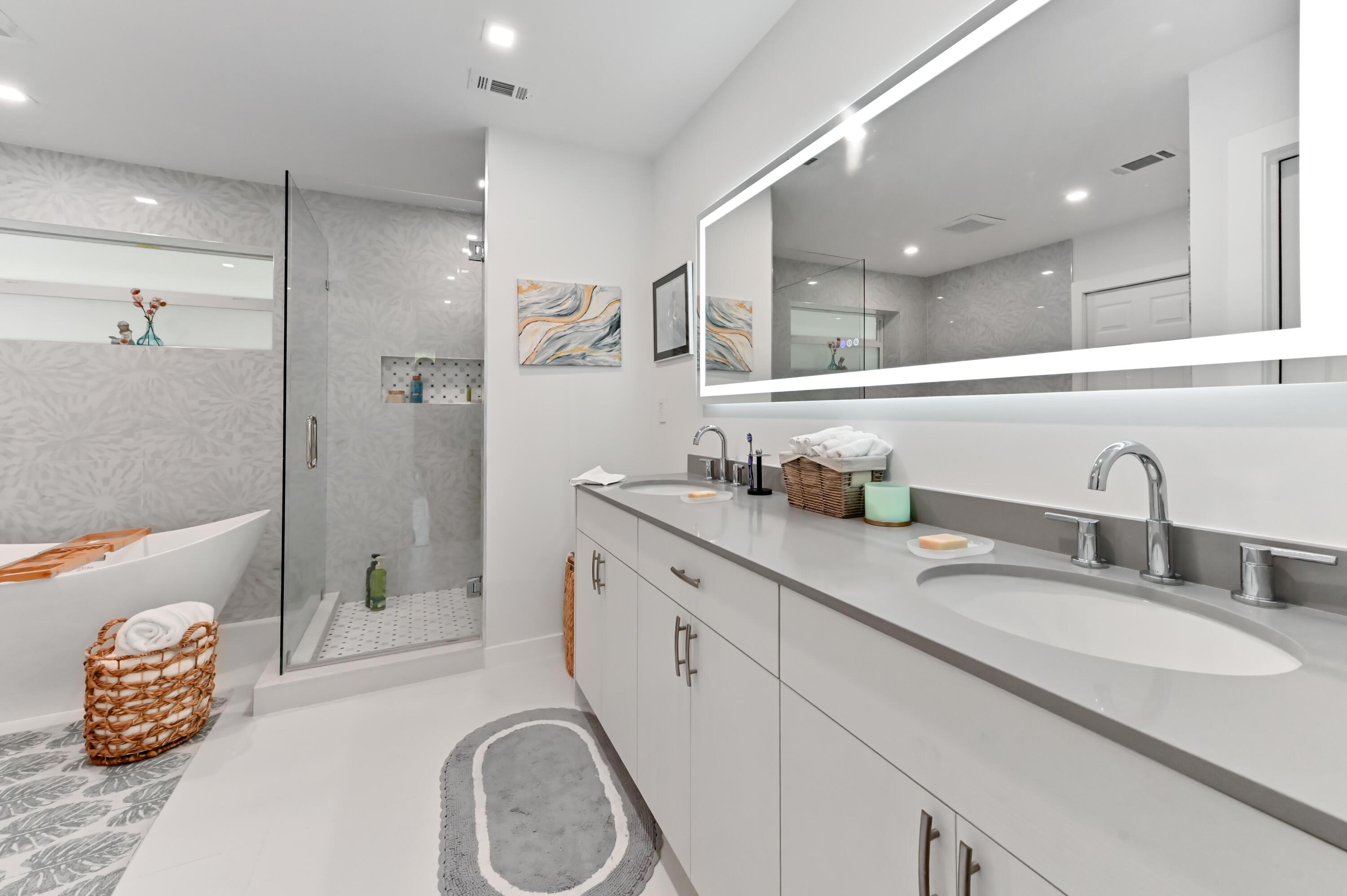 CORAL SPRINGS HILLS - Residential