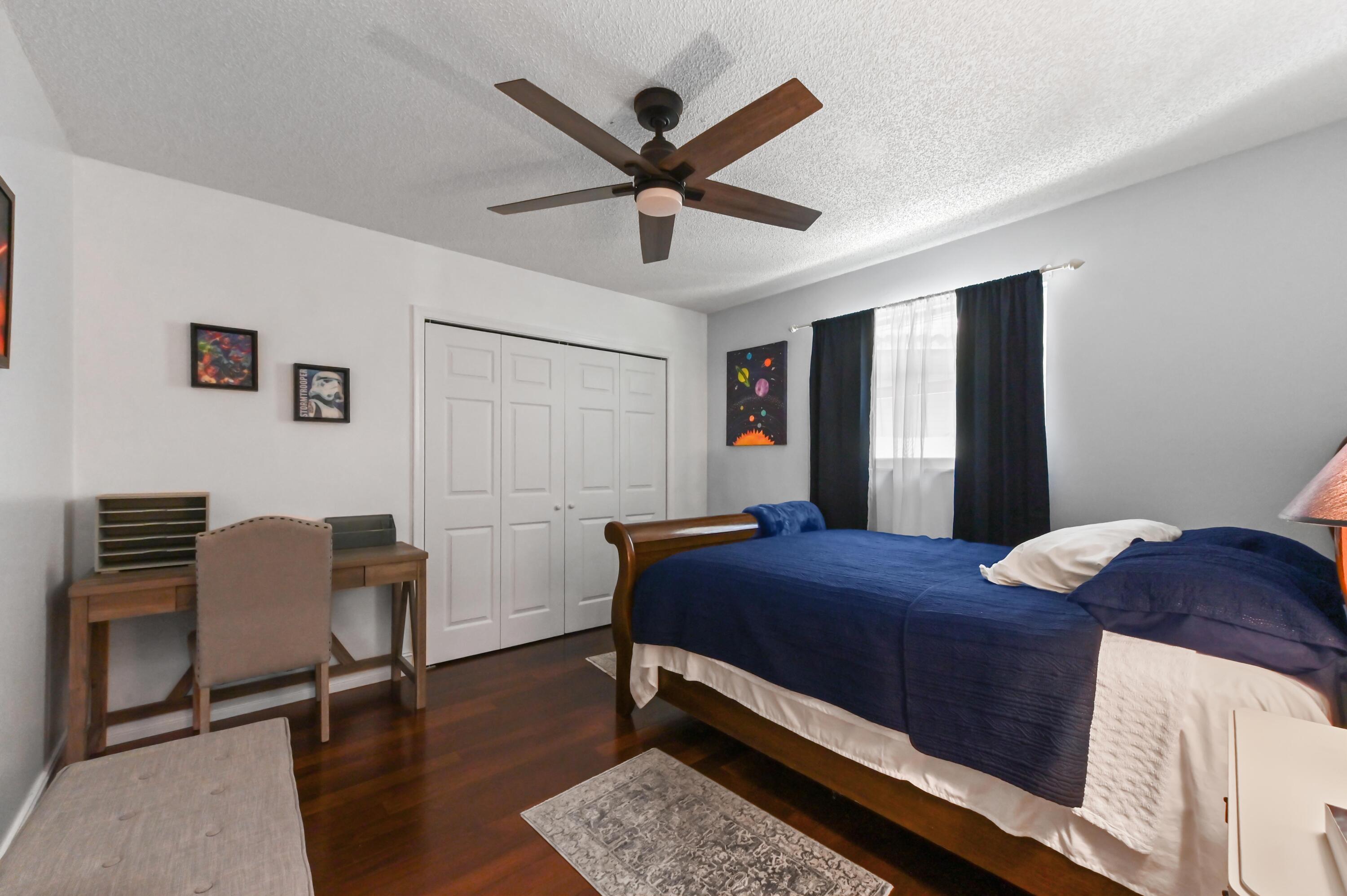 CORAL SPRINGS HILLS - Residential