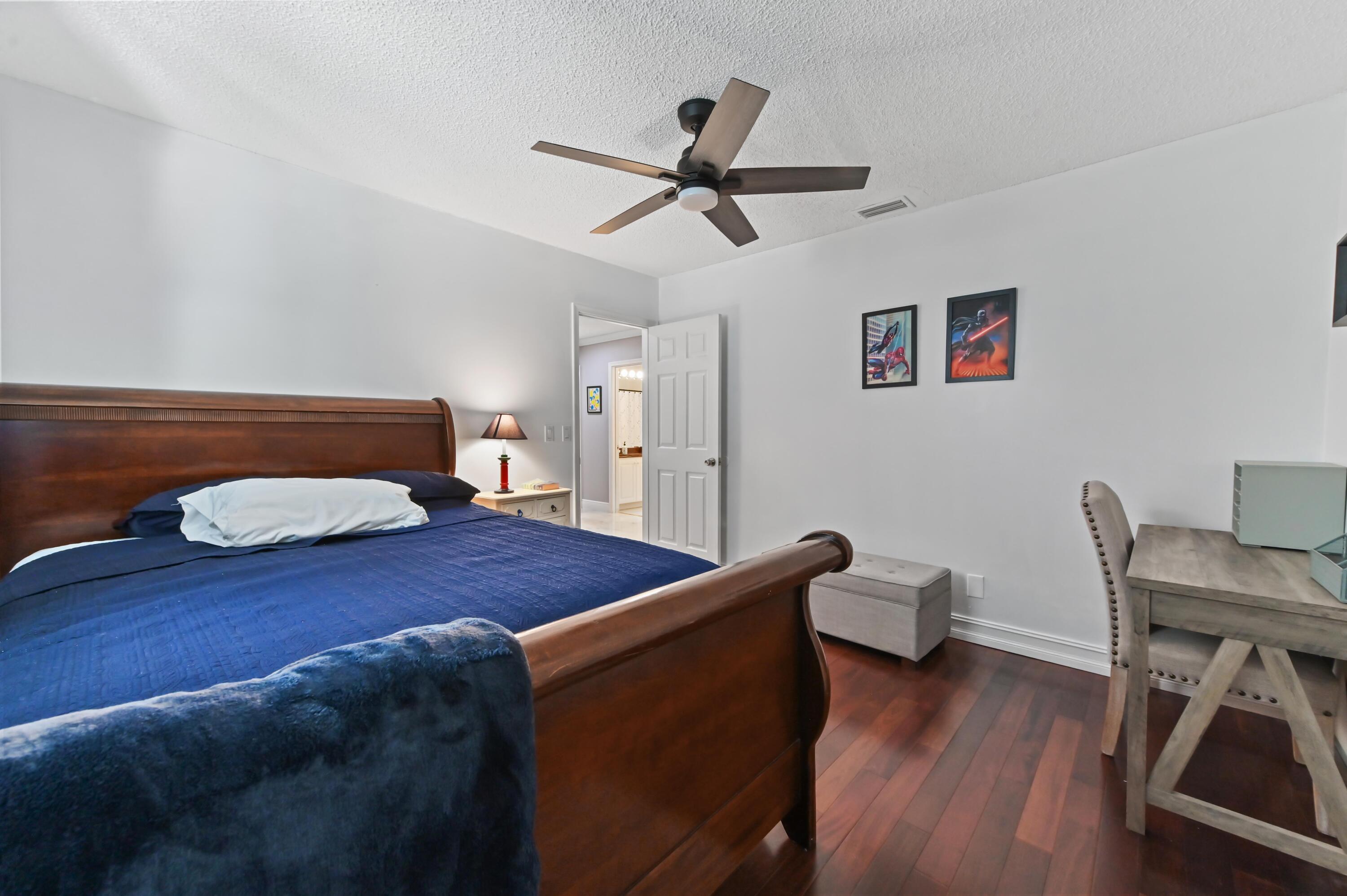 CORAL SPRINGS HILLS - Residential