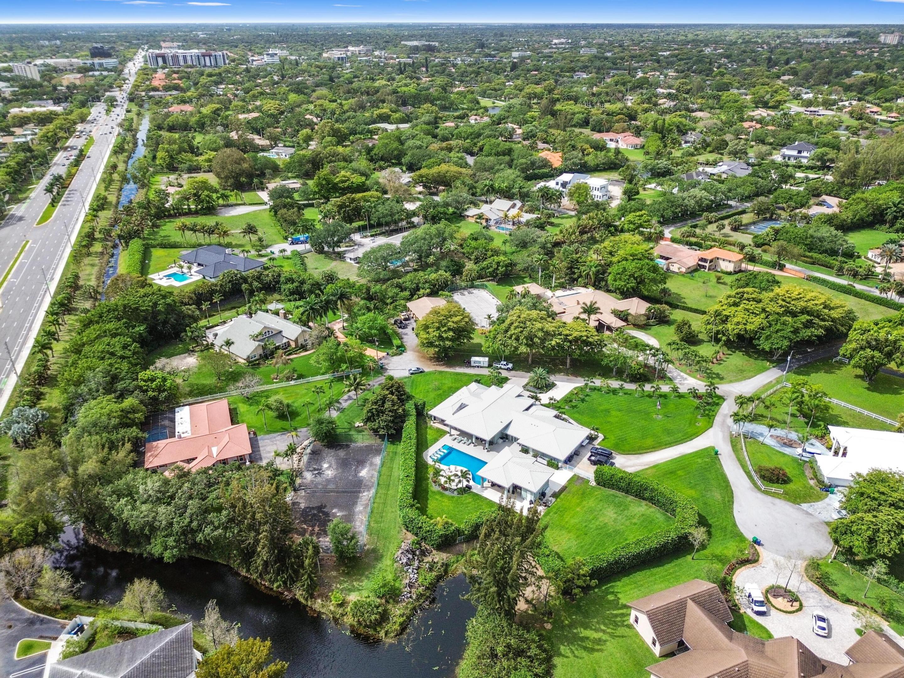 CORAL SPRINGS HILLS - Residential