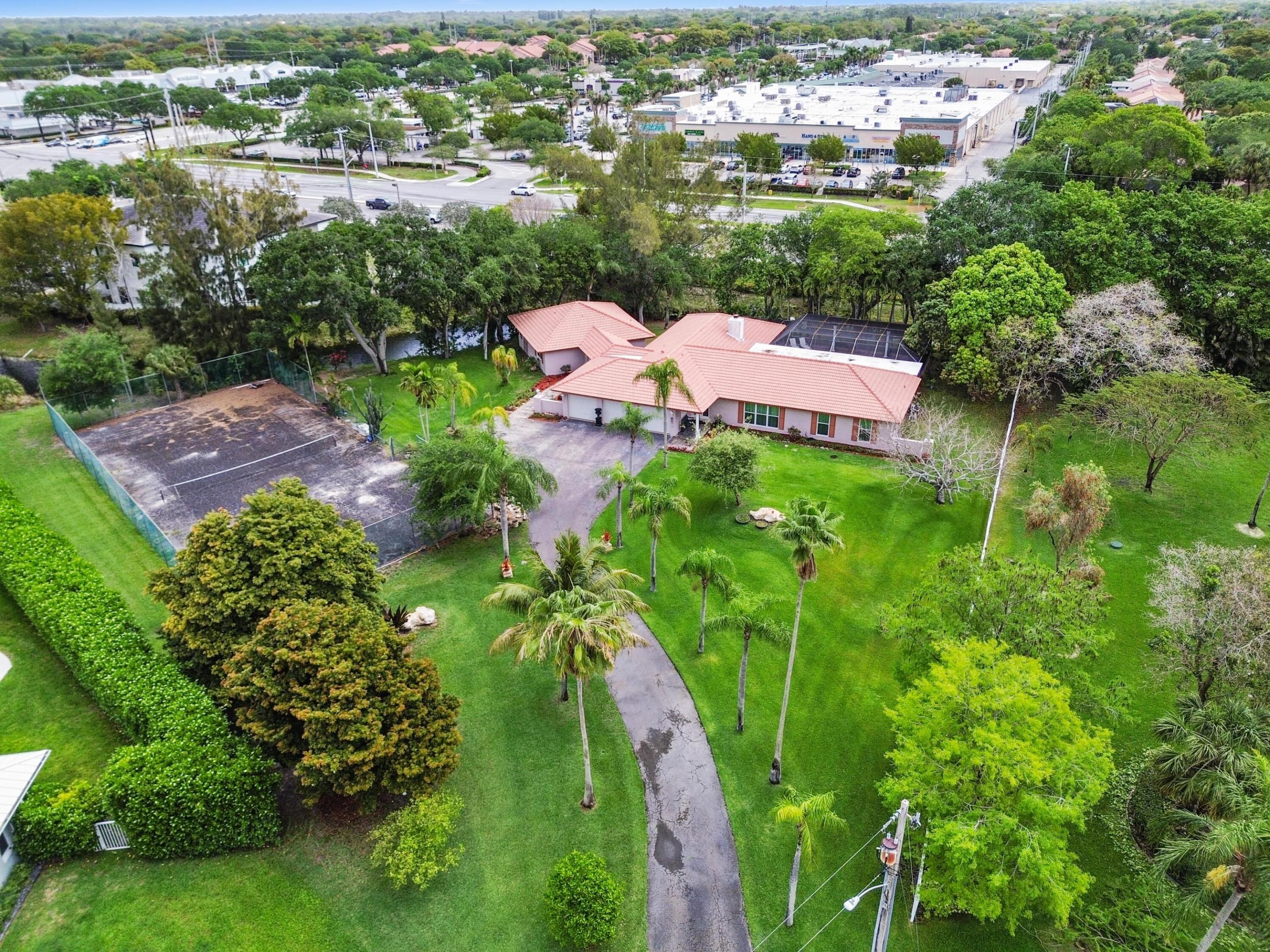 CORAL SPRINGS HILLS - Residential