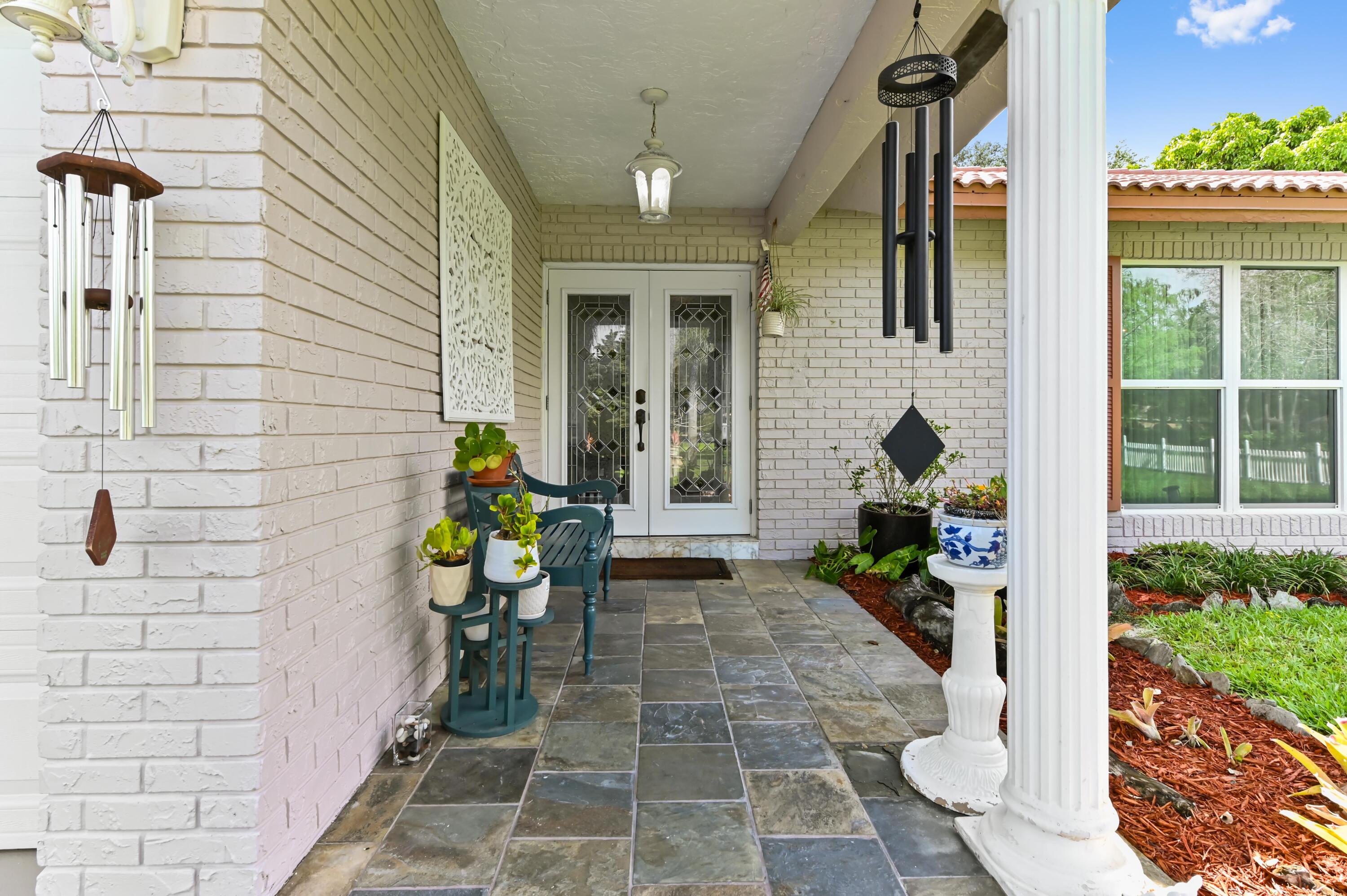 CORAL SPRINGS HILLS - Residential