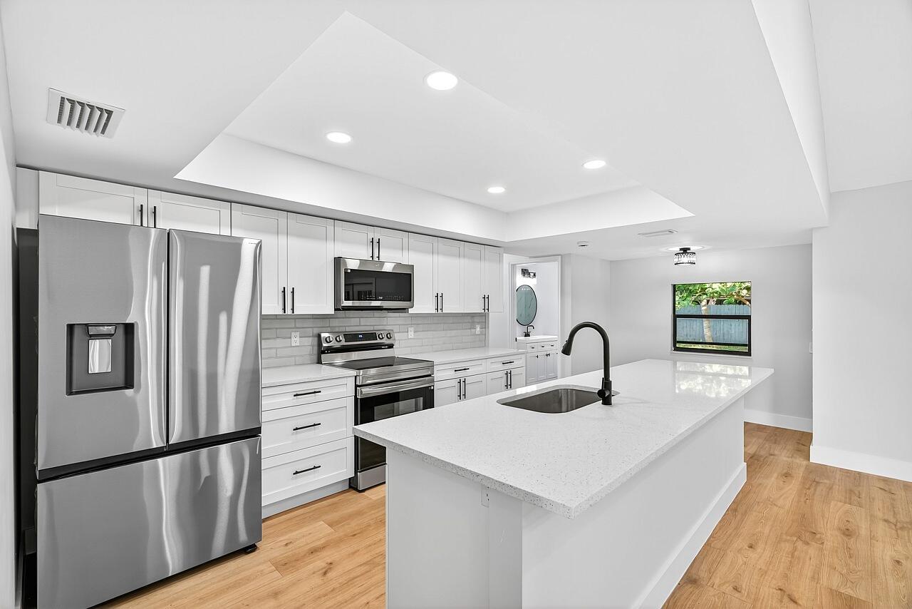 SEBASTIAN HIGHLANDS UNIT - Residential