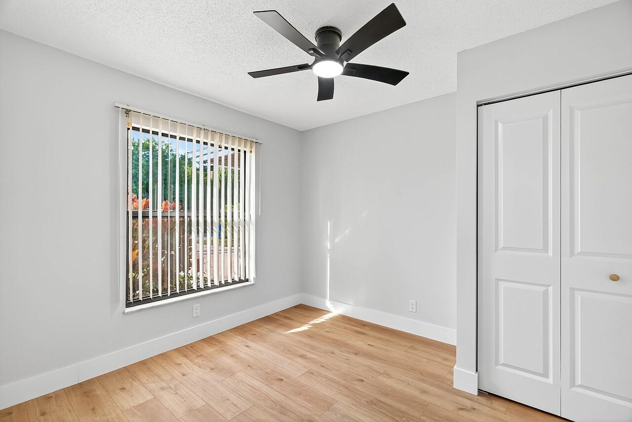 SEBASTIAN HIGHLANDS UNIT - Residential