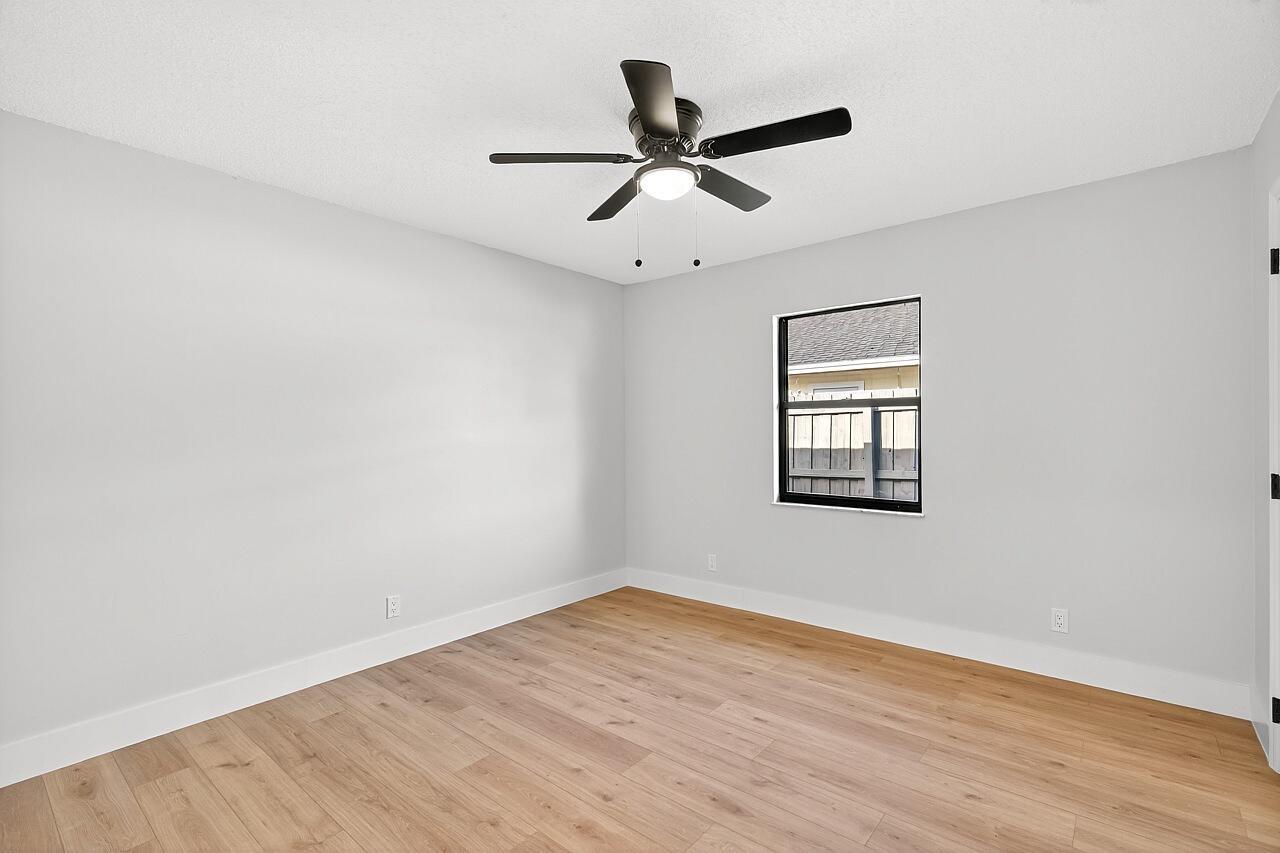 SEBASTIAN HIGHLANDS UNIT - Residential