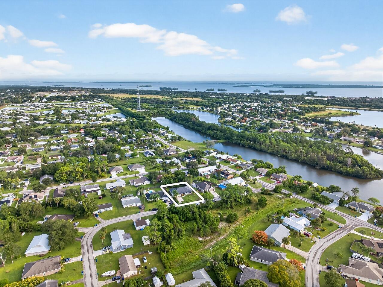 SEBASTIAN HIGHLANDS UNIT - Residential