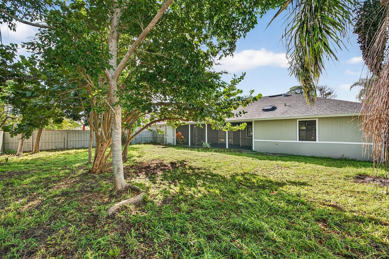 SEBASTIAN HIGHLANDS UNIT - Residential