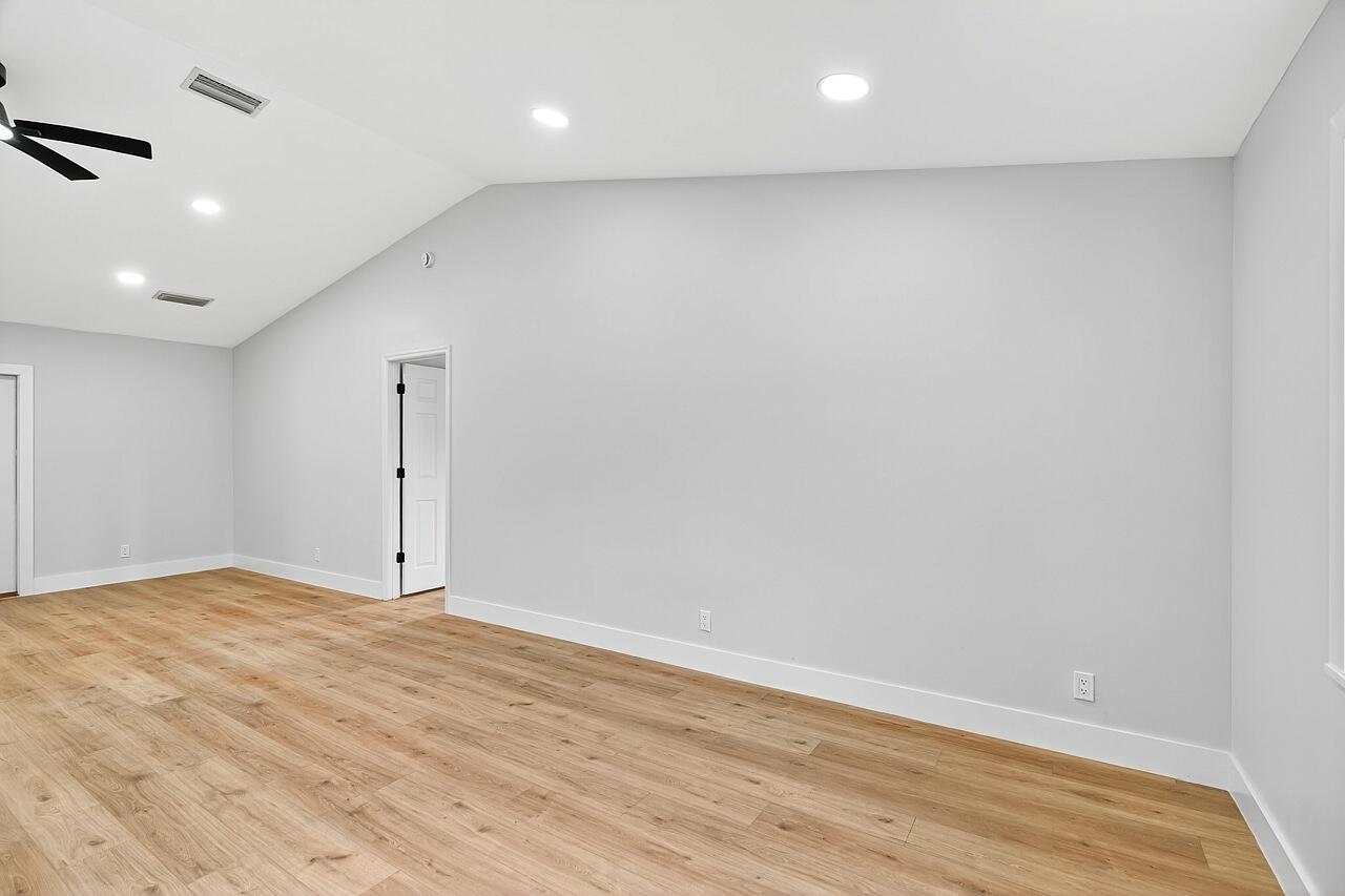 SEBASTIAN HIGHLANDS UNIT - Residential