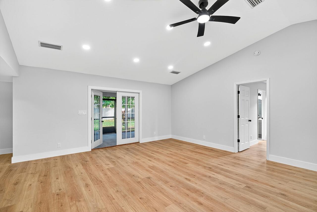 SEBASTIAN HIGHLANDS UNIT - Residential