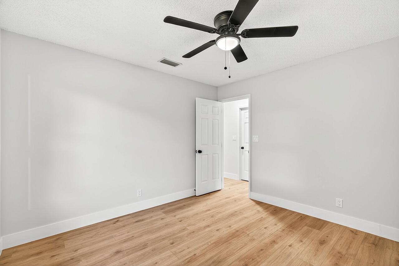 SEBASTIAN HIGHLANDS UNIT - Residential