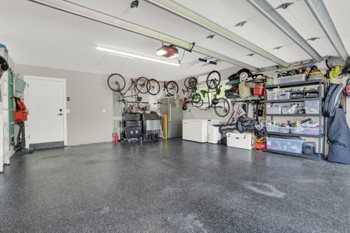 CORAL SHORES - Residential