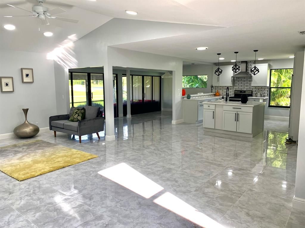 Photo of 6225 Brandon Street, Palm Beach Gardens, FL 33418 (MLS # R10759158)