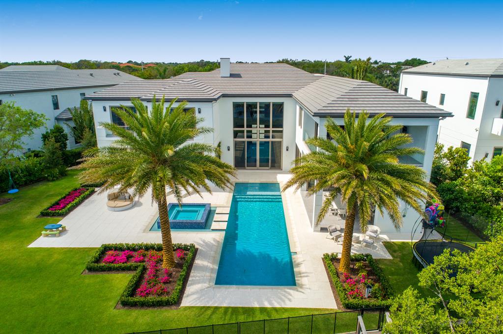 HARBOR PLACE - Residential