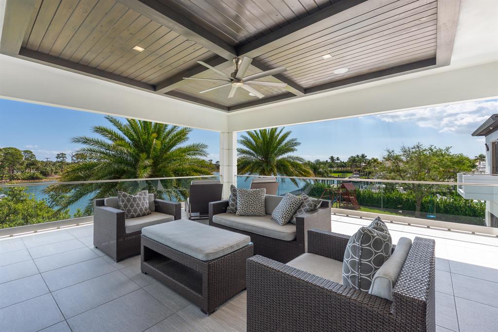 HARBOR PLACE - Residential