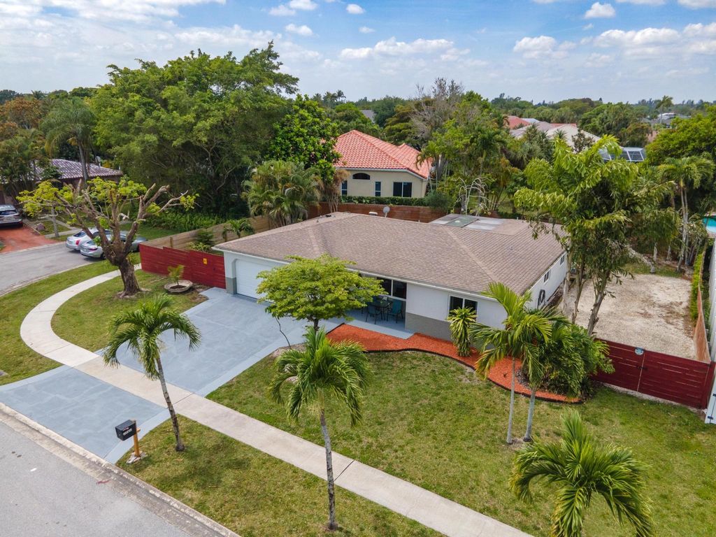 Photo of 10215 Barnegat Avenue, Boca Raton, FL 33428 (MLS # F10433243)