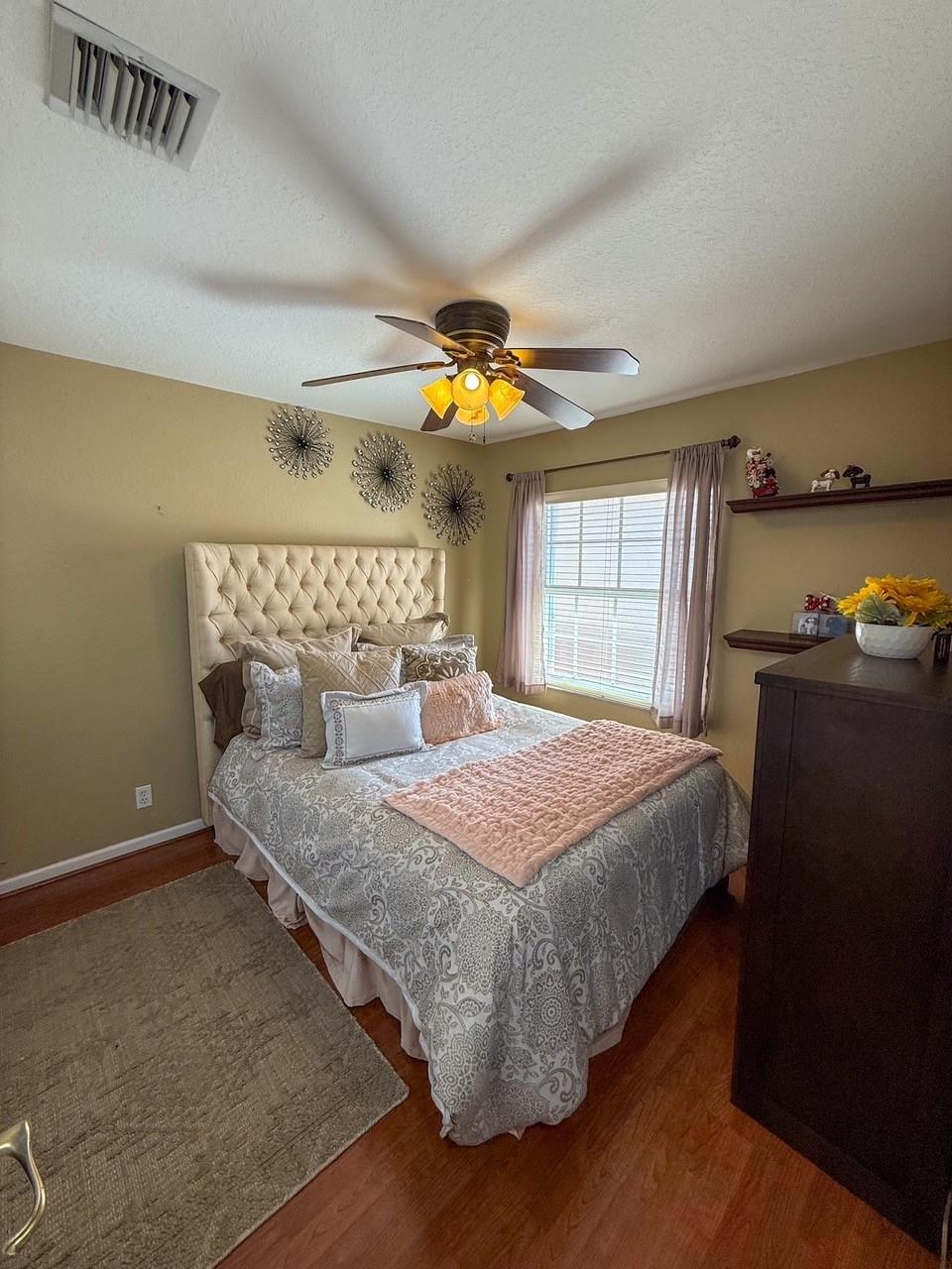 Pelican Point - Residential