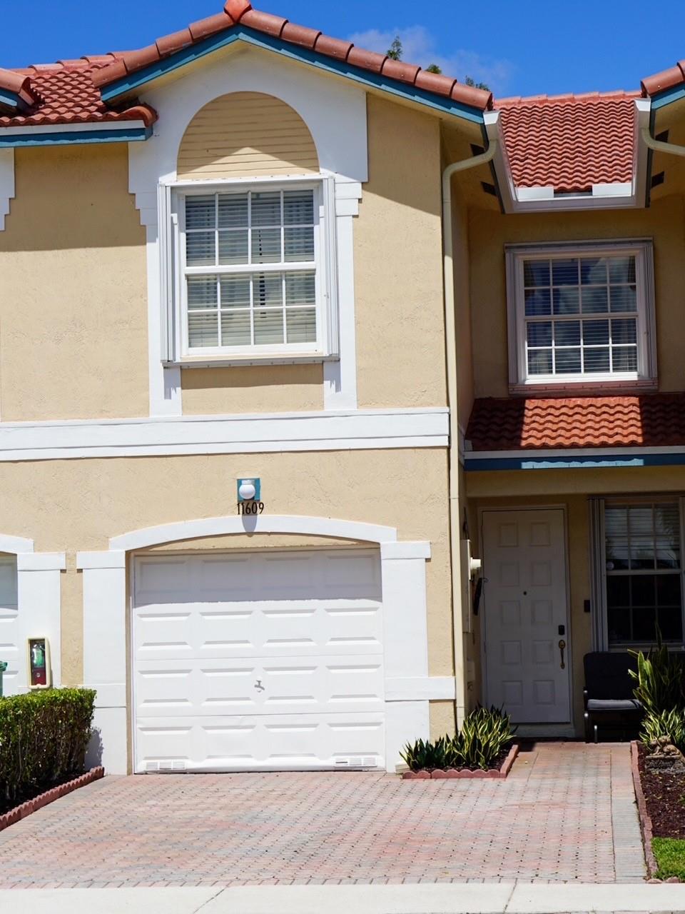 Pelican Point - Residential