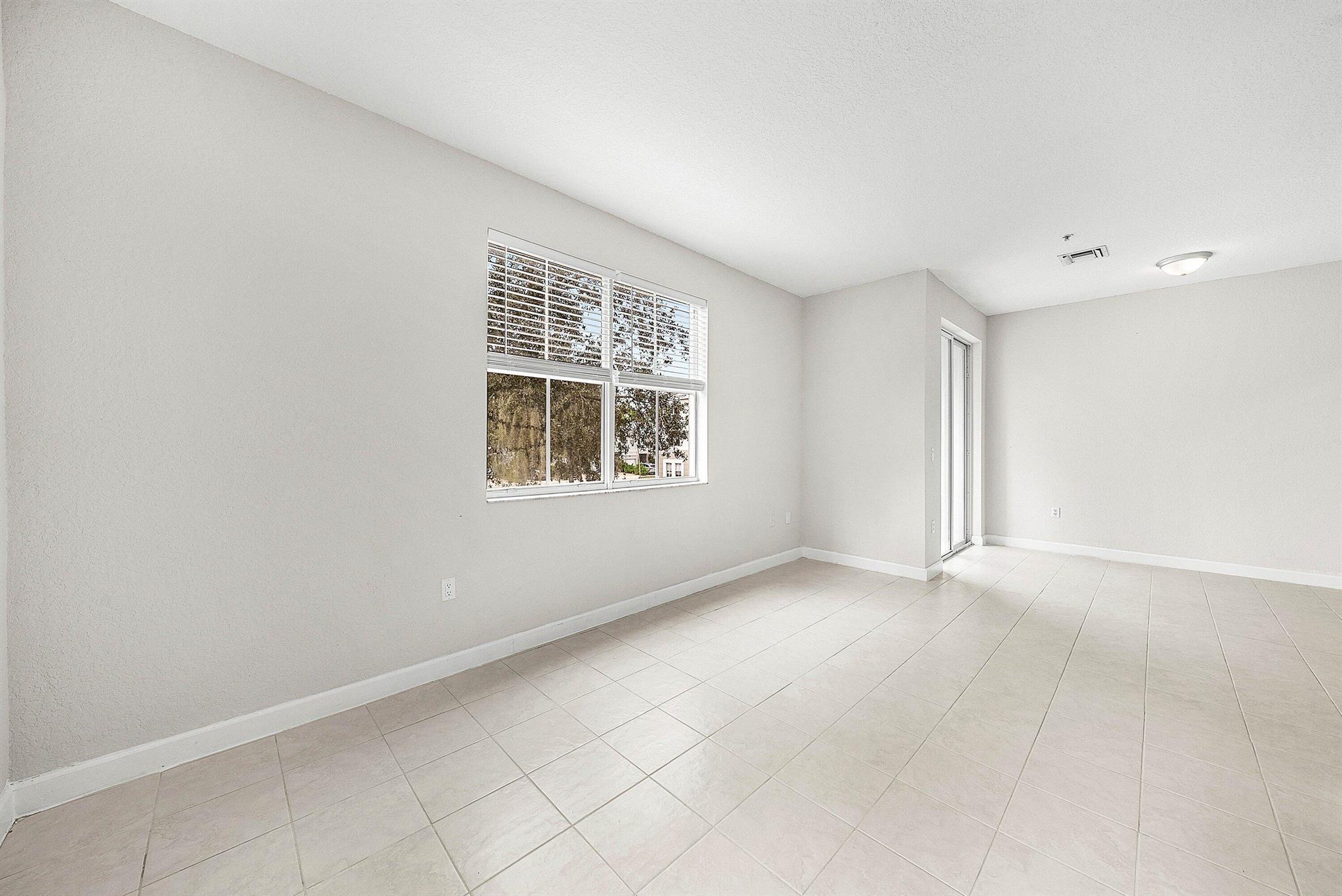 SHOMA COURTYARDS I AT ROY - Residential Lease