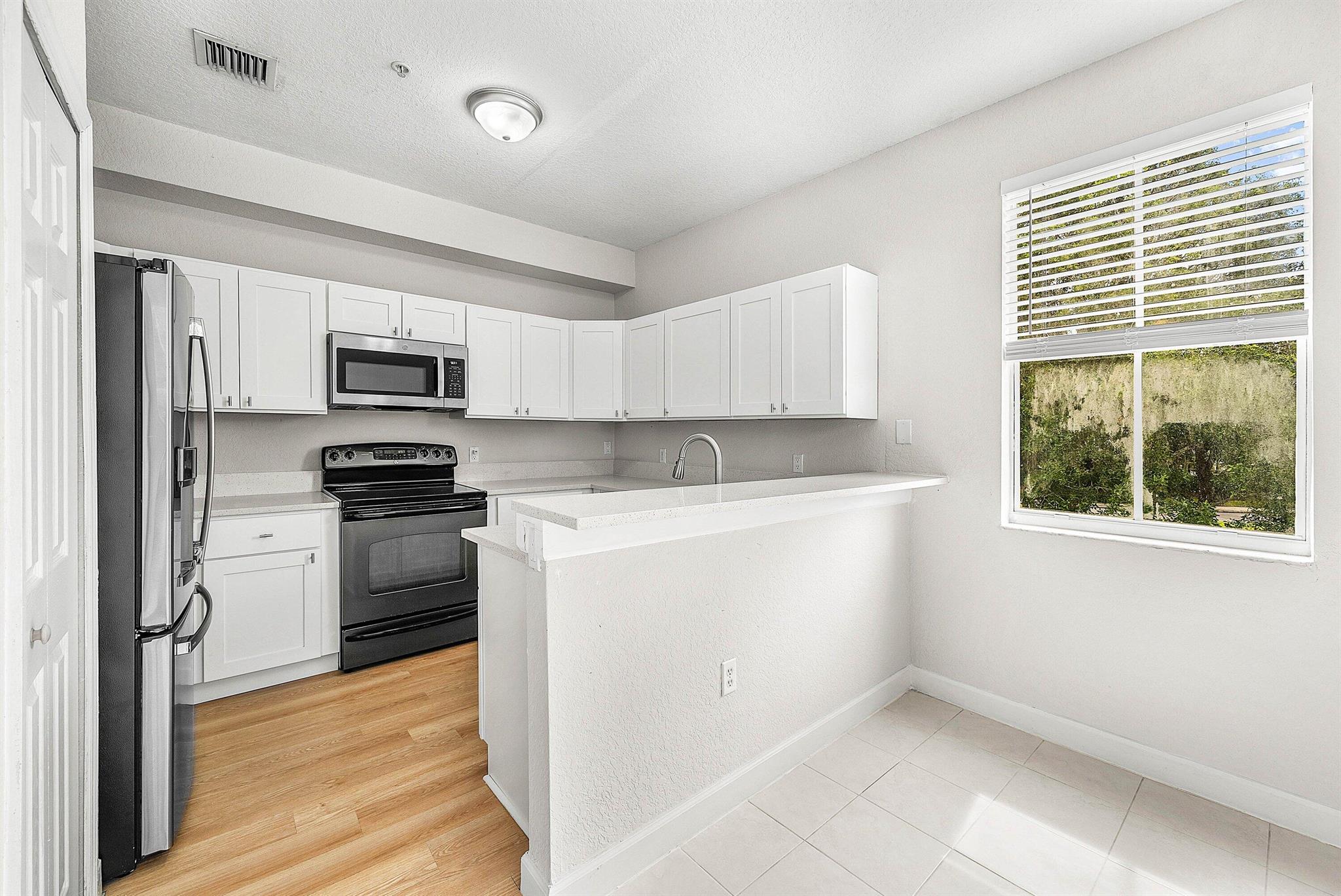 SHOMA COURTYARDS I AT ROY - Residential Lease
