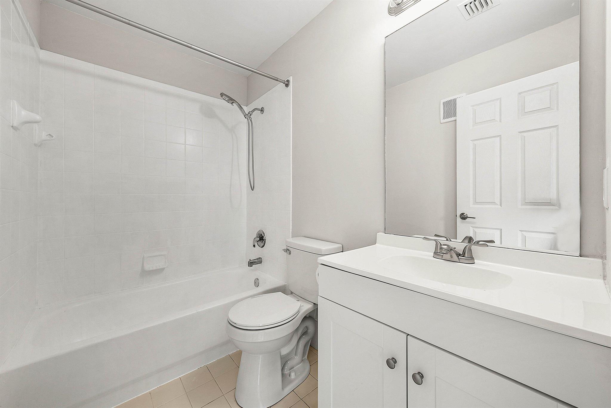 SHOMA COURTYARDS I AT ROY - Residential Lease