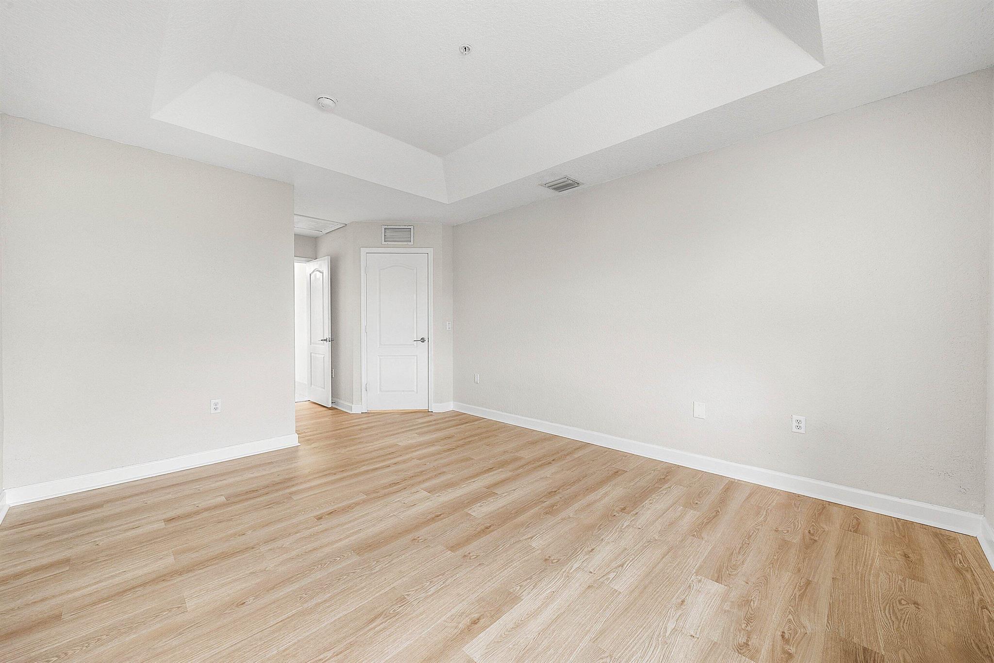 SHOMA COURTYARDS I AT ROY - Residential Lease