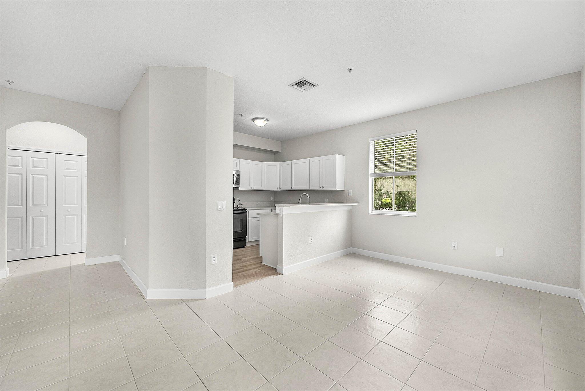 SHOMA COURTYARDS I AT ROY - Residential Lease