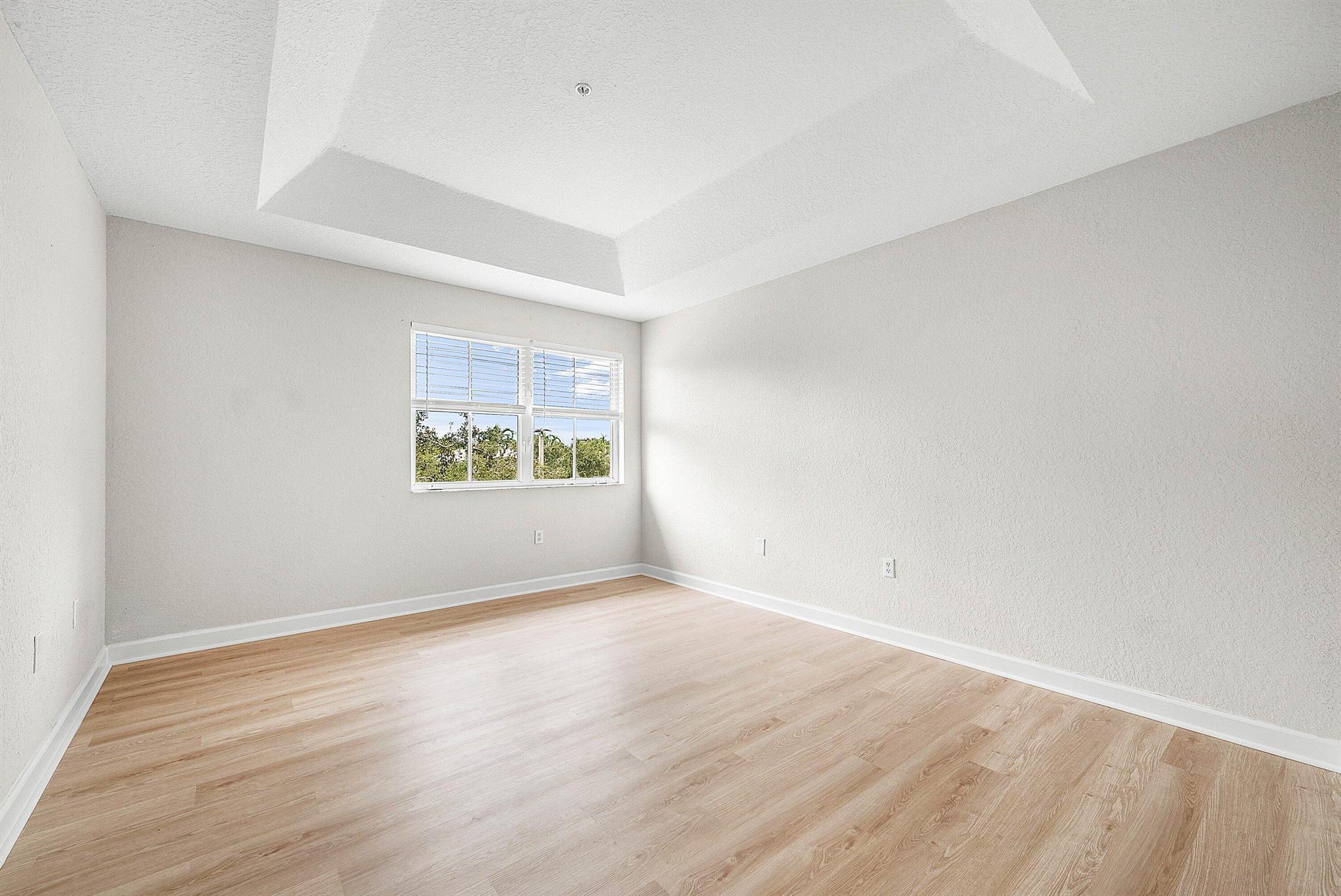 SHOMA COURTYARDS I AT ROY - Residential Lease