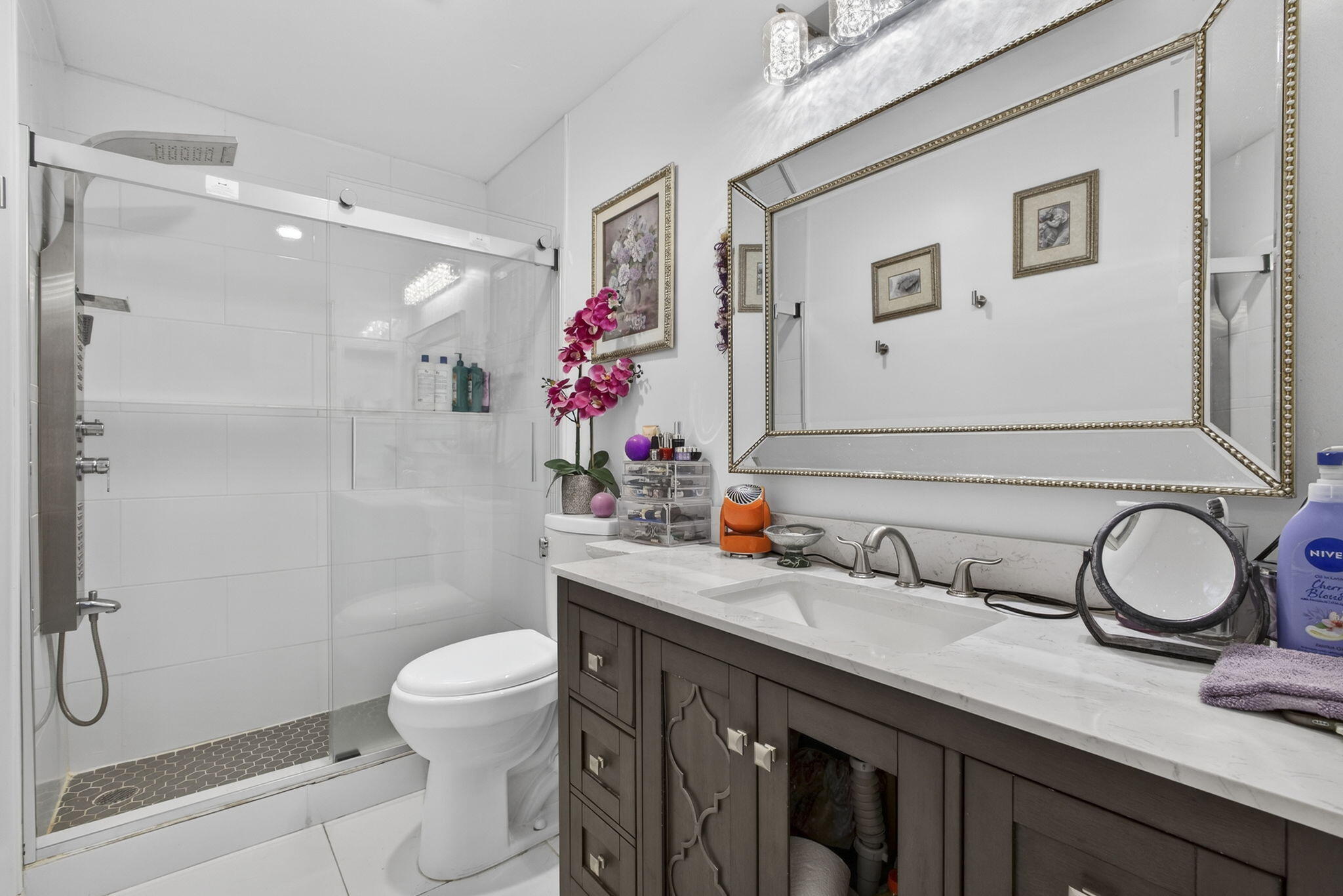 VILLAS OF WILLOW BEND - Residential