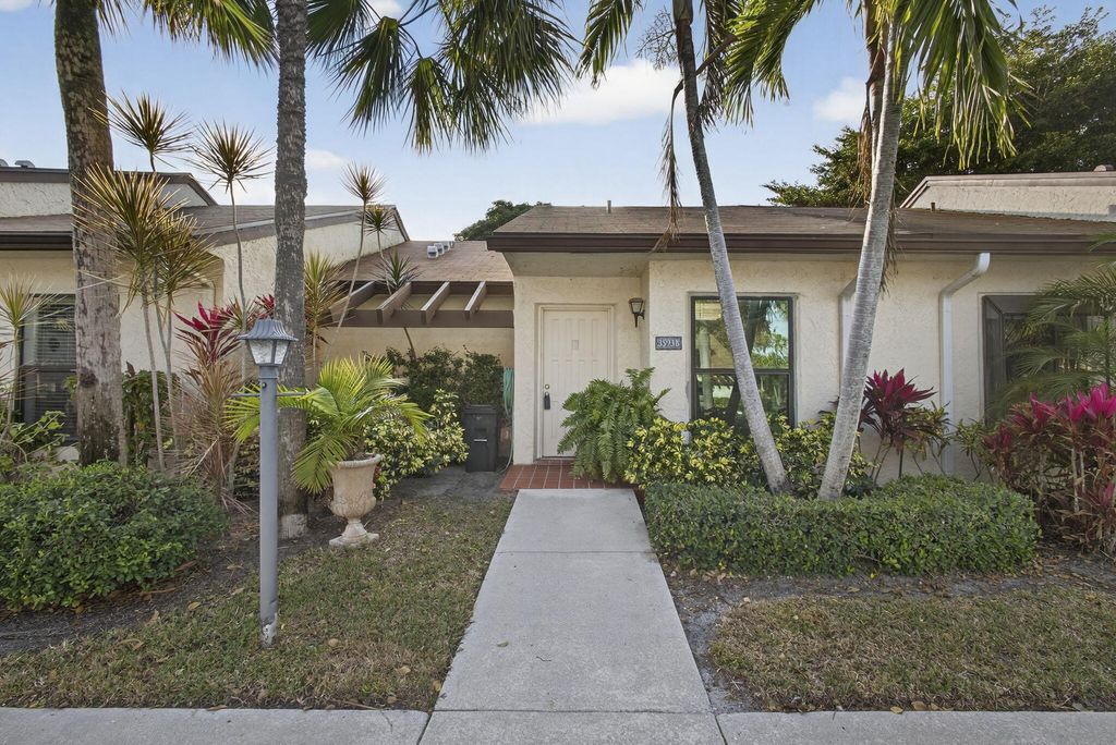 Photo of 3593 Crab Apple Trail #B, Lake Worth, FL 33467 (MLS # R11163433)