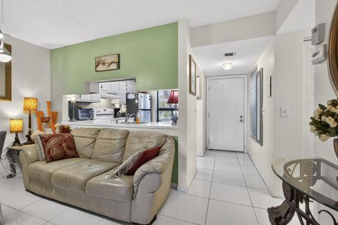 Tiny photo for 3593 Crab Apple Trail #B, Lake Worth, FL 33467 (MLS # R11163433)